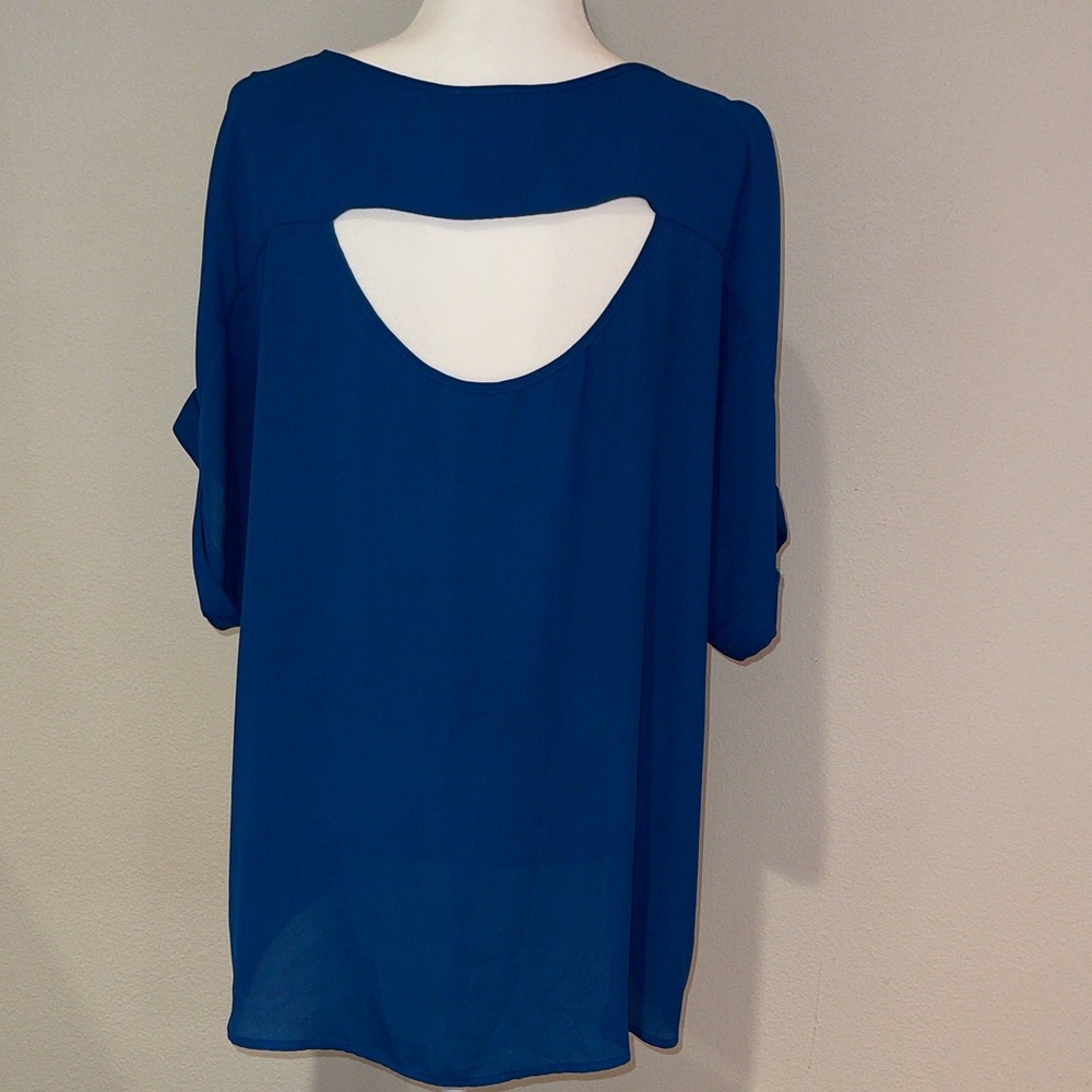 Elegant Blue Women's Top Size L - Picture 5 of 8